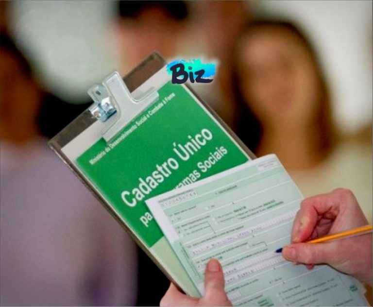 Famílias devem atualizar o Cadastro Único para não perderem Bolsa Família e outros benefícios Famílias devem atualizar o Cadastro Único para não perderem Bolsa Família e outros benefícios